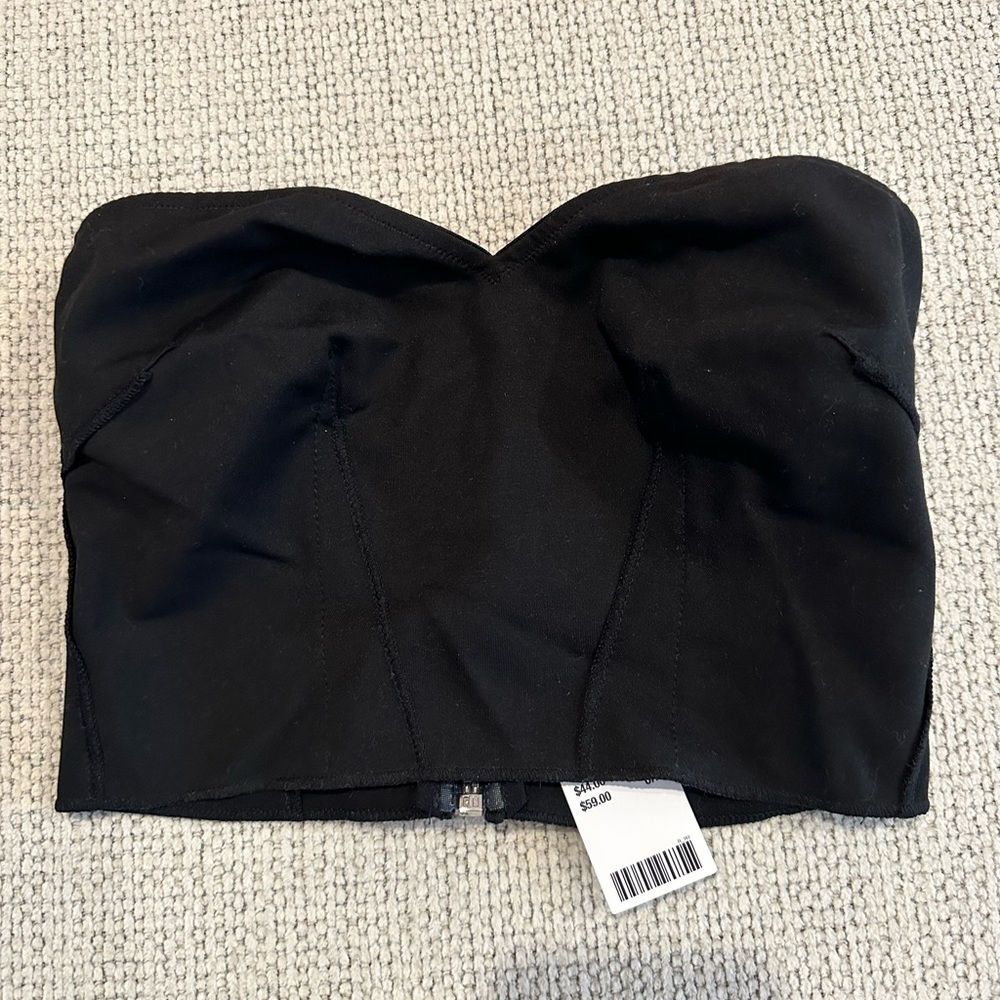 Urban outfitters sweetheart neckline crop top